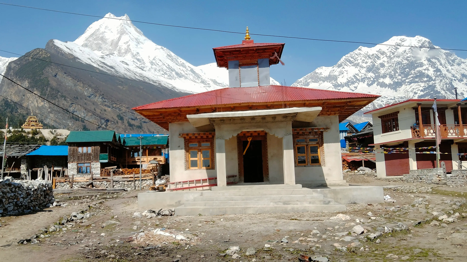 Beautiful high-altitude panorama from Syala in the Manaslu region, featuring glaciers, alpine landscapes, and majestic mountain scenery.