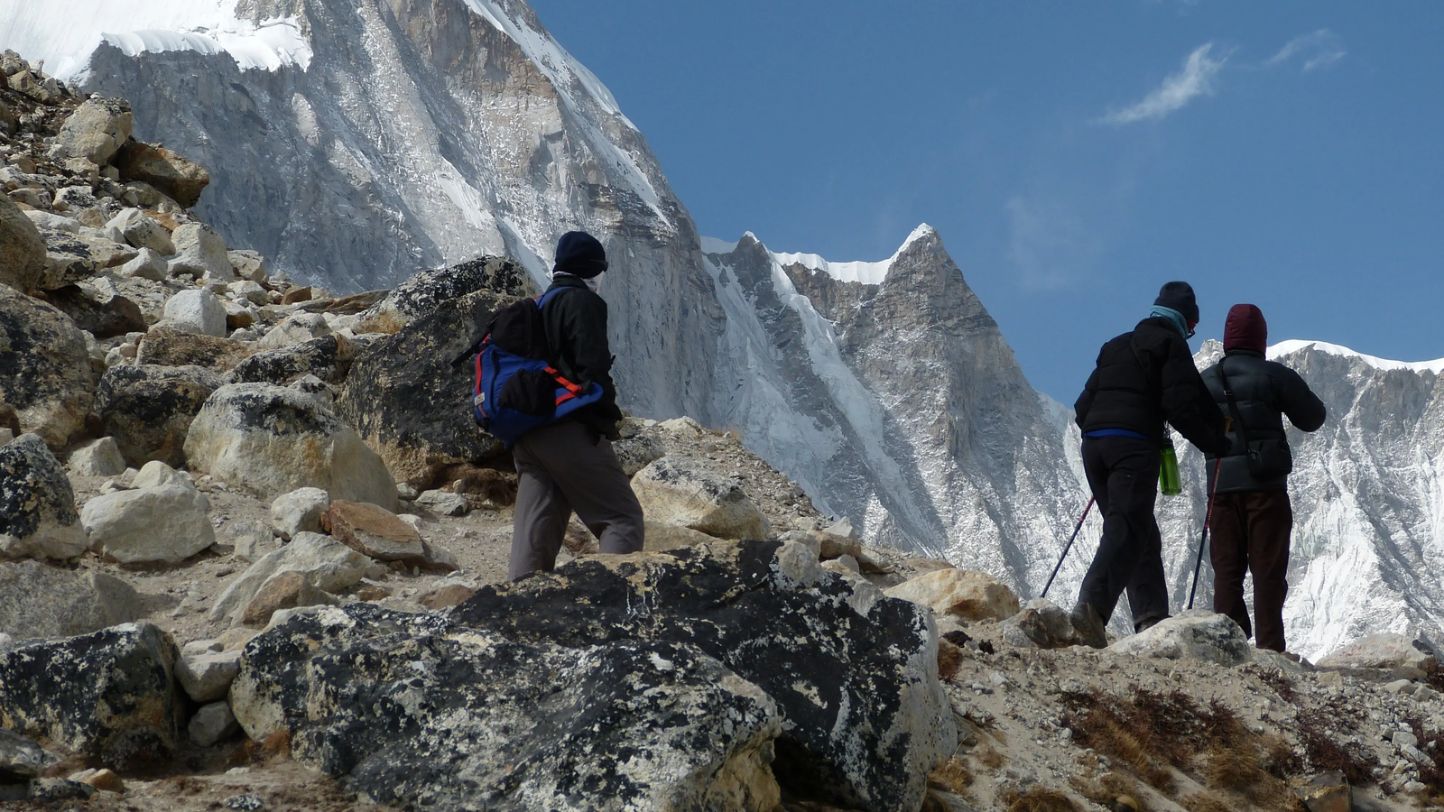 Himalayan adventure trek through Khongma La Pass part of Everest three Passes Trek near Everest Base Camp