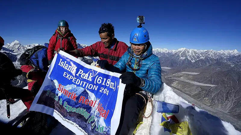 Experience the ultimate Himalayan adventure and stand at 6189 meters