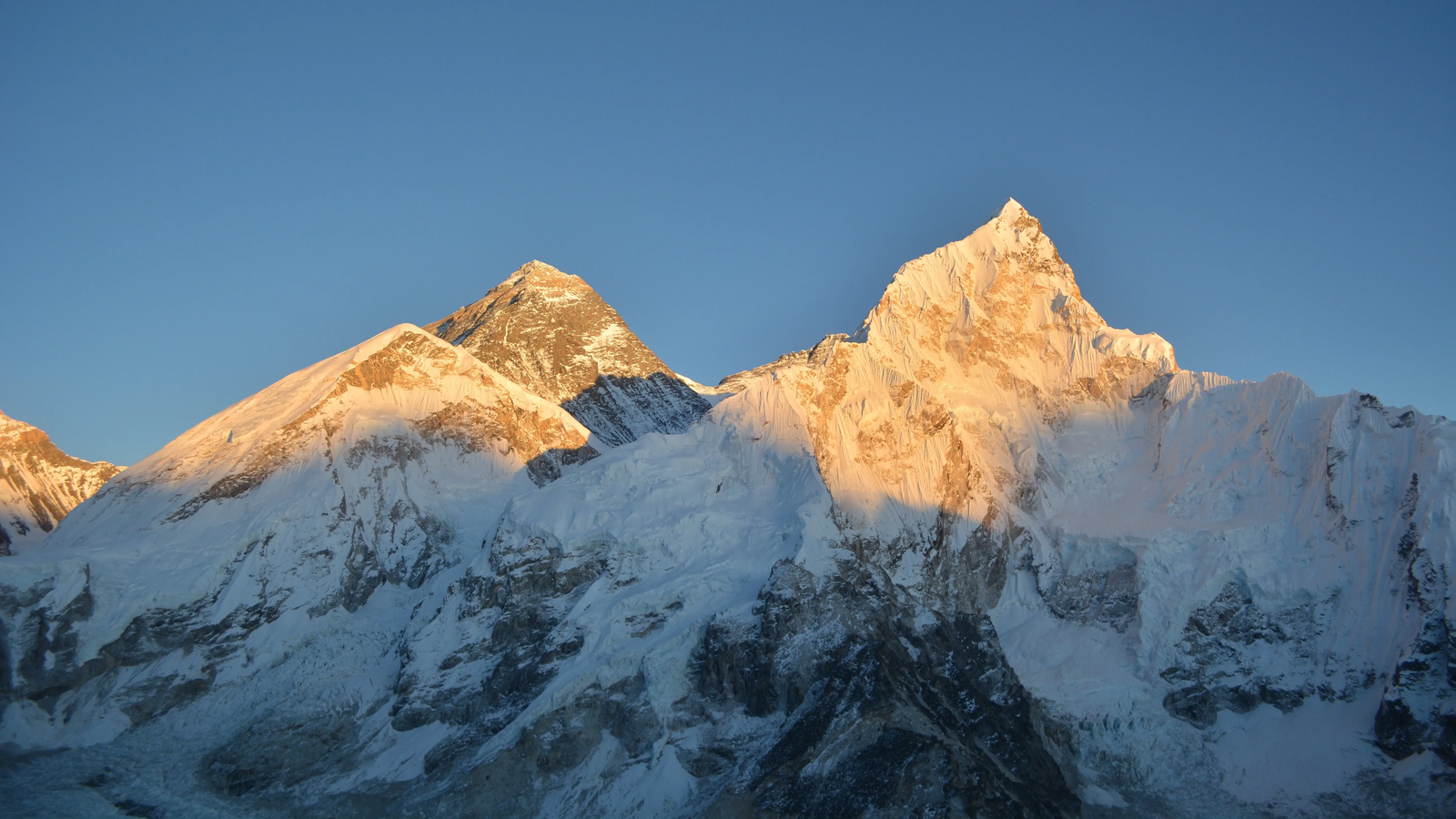Everest Three Passes Trek is the ultimate Himalayan adventure, crossing Khongma La, Cho La, and Renjo La, where you will witness breathtaking views of Everest, Lhotse, Ama Dablam, glaciers, and Sherpa villages, guided by expert local guides.