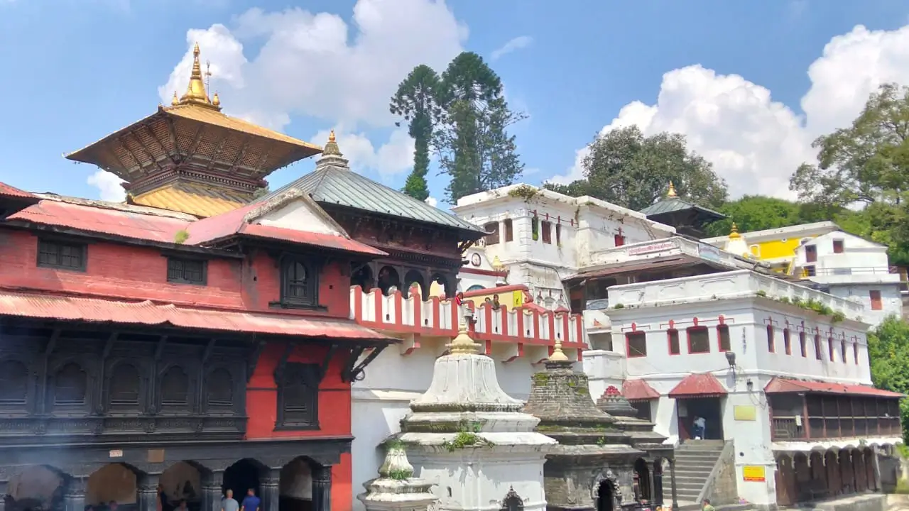 Pashupatinath Temple Kathmandu – historic Hindu shrine near Bagmati River