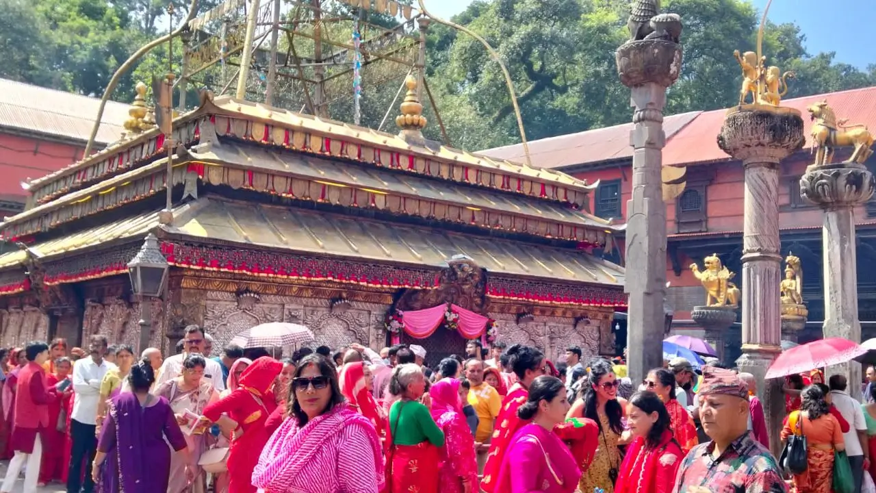 Visit Guheshwari Temple Shakti Peeth in Kathmandu, Nepal – a sacred Hindu shrine dedicated to Goddess Parvati, located near the famous Pashupatinath Temple.