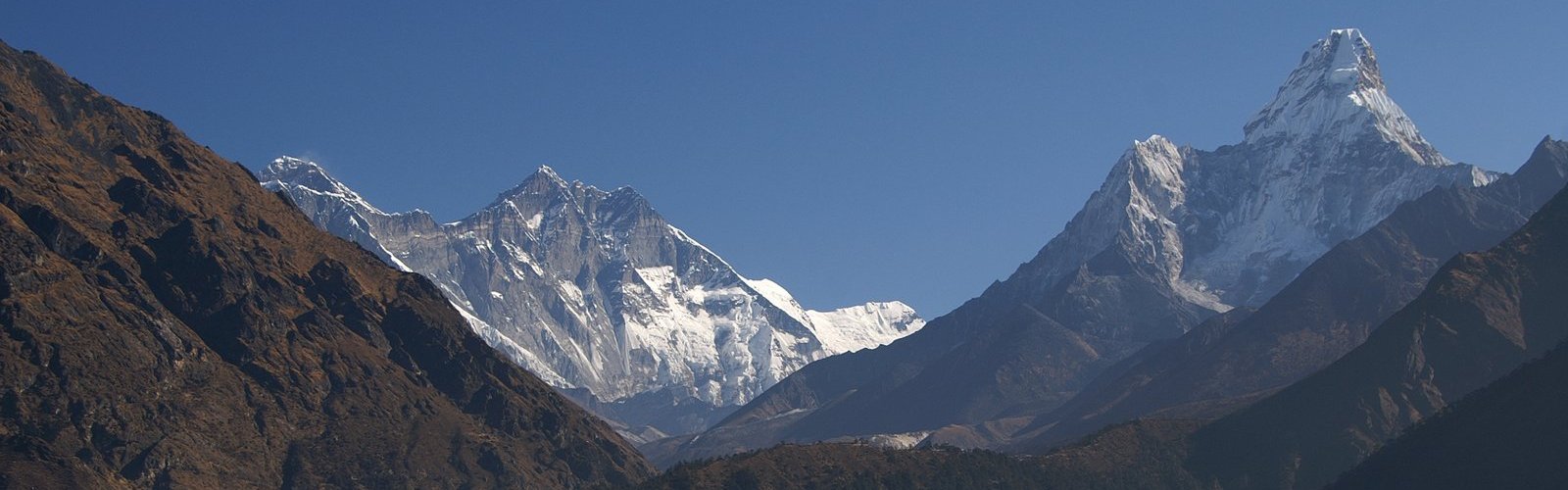 Majestic View of Mount Everest from Everest View Poinf